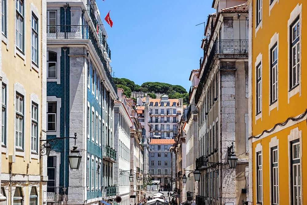 Rua do Carmo in Lissabon in Portugal