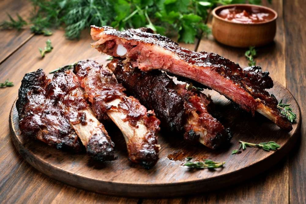 Roasted,Sliced,Barbecue,Pork,Ribs,,Focus,On,Sliced,Meat